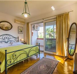 4 Bedroom Villa with Pool and Annex near Porec, Sleeps 8